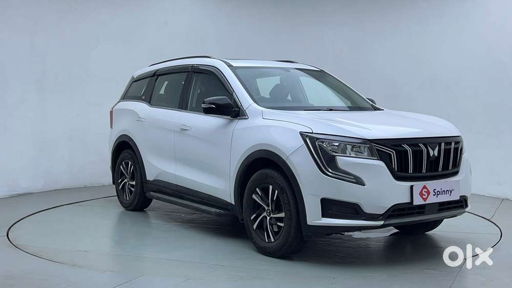 Mahindra Xuv700 2.0 Ax 5 Petrol At Str, 2024, Petrol