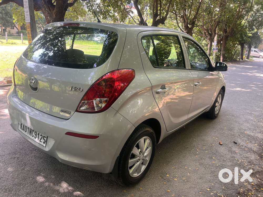 Hyundai I20 Sportz At 1.4, 2013, Petrol