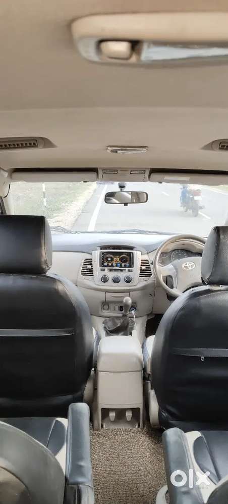 Toyota Innova Diesel 2014