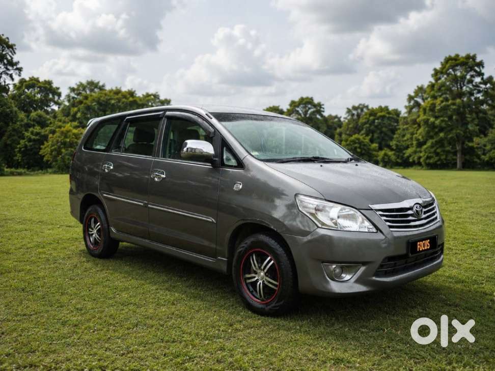 Toyota Innova 2.5 G (diesel) 7 Seater, 2013, Diesel