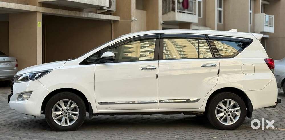 Toyota Innova Crysta 2.4 G Mt 8s, 2019, Diesel