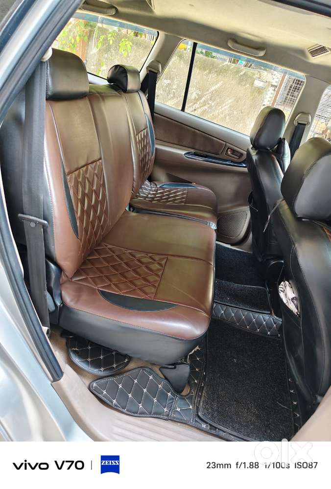 Toyota Innova 2.5 G (diesel) 7 Seater Bs Iv, 2015, Diesel