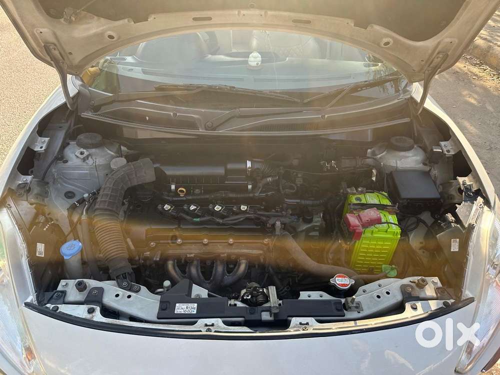 Maruti Suzuki Swift Dzire Vxi(o) Amt, 2018, Petrol