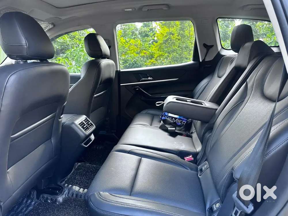 Mahindra Xuv700 2025