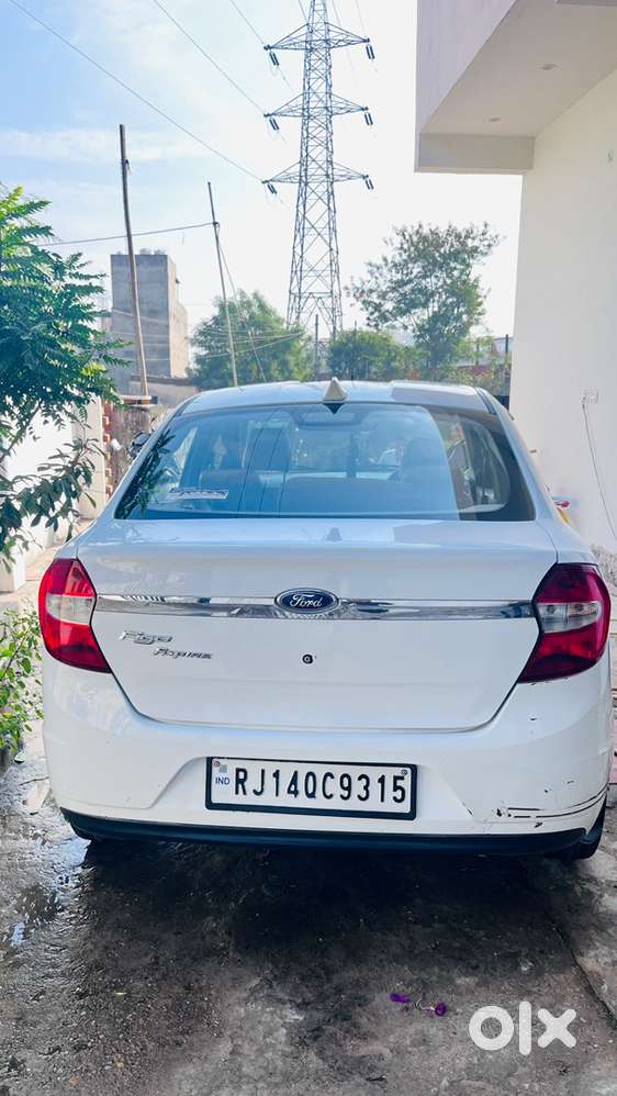 Ford Petrol Car 2016