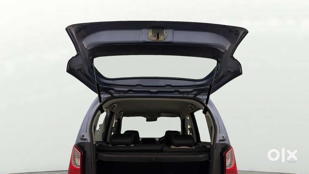 Maruti Suzuki Wagon R Vxi Amt, 2017, Petrol