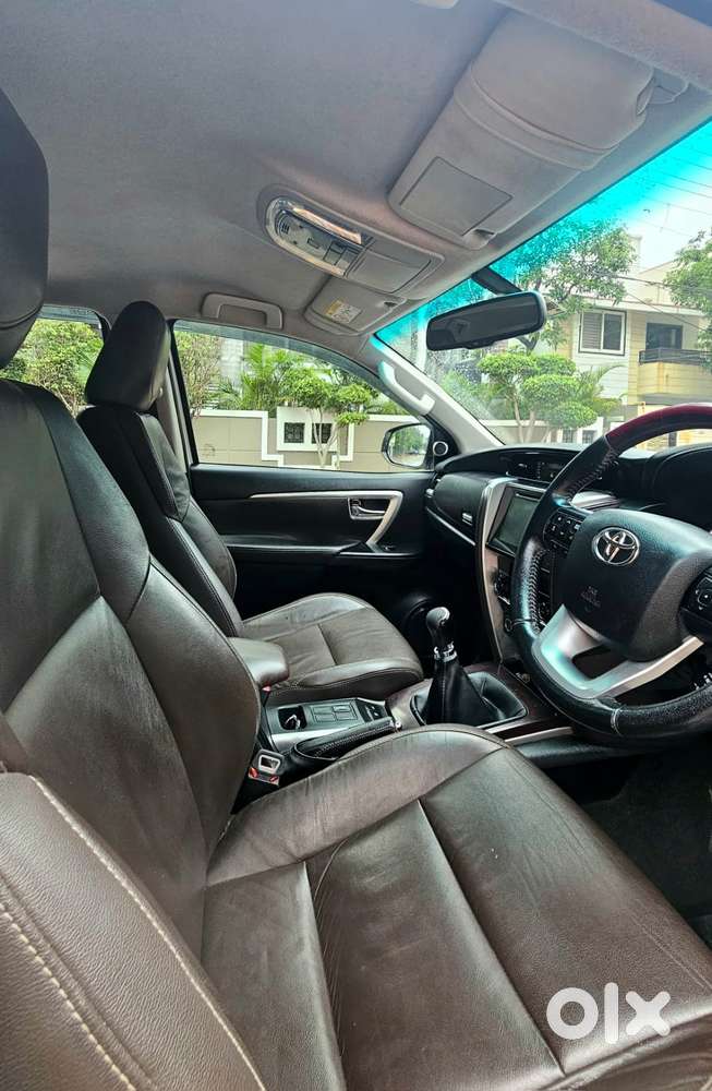 Toyota Fortuner Legender 4x2 At 2.8, 2019, Diesel