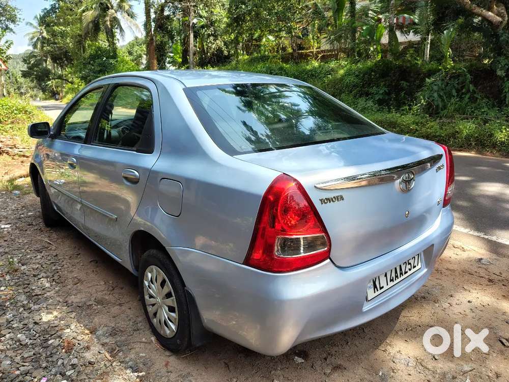 Toyota Etios 2011 Petrol Well Maintained