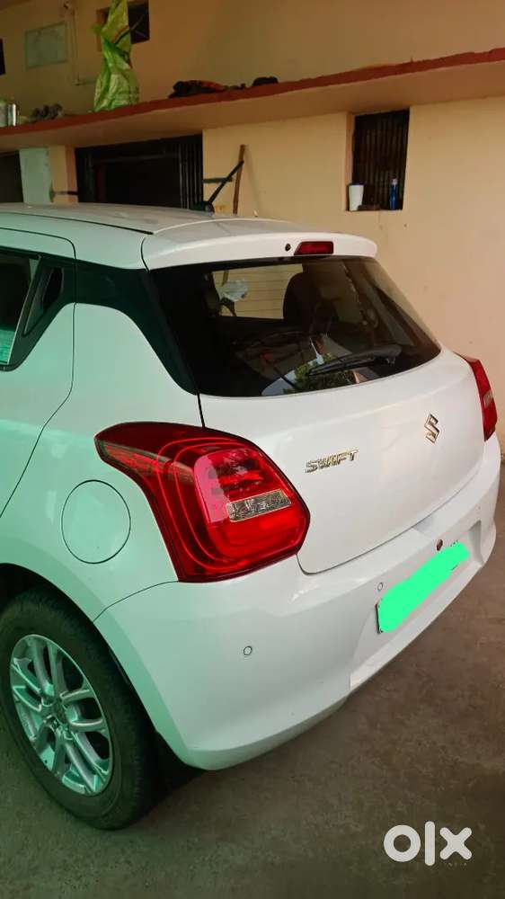 Maruti Suzuki Swift 2023 Petrol Well Maintained