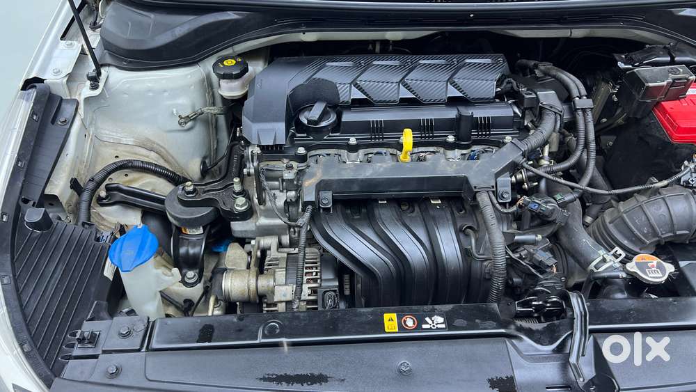 Hyundai Verna 1.5 Sx Ivt, 2022, Petrol