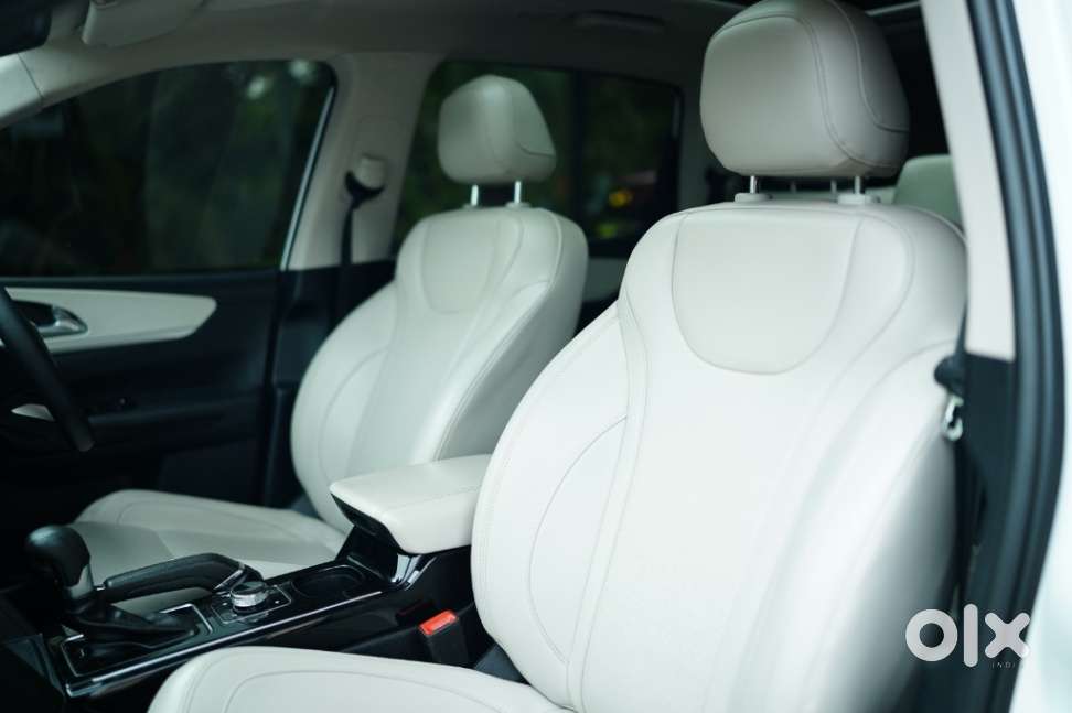 Mahindra Xuv700, 2023, Diesel