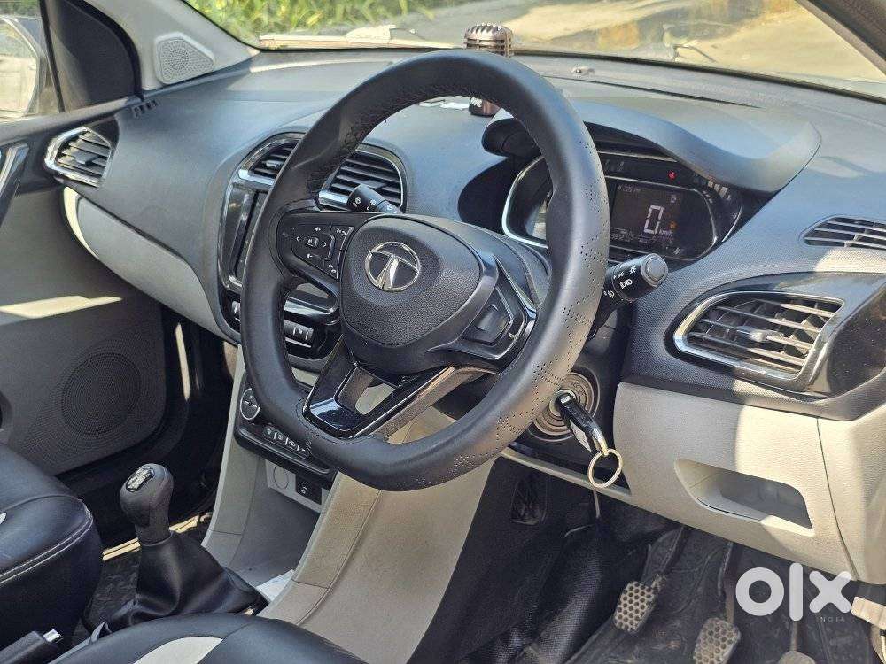 Tata Tiago 1.05 Revotorq Xz Plus, 2020, Petrol