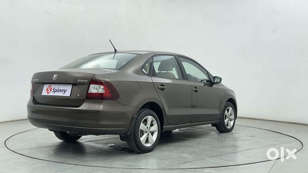 Skoda Rapid [ ] 1.5 Style Plus Tdi At, 2016, Diesel