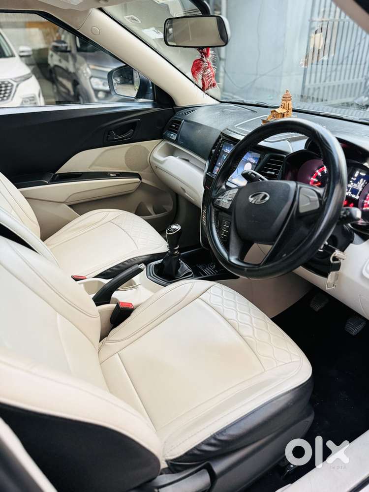 Mahindra Xuv300 W6, 2022, Petrol