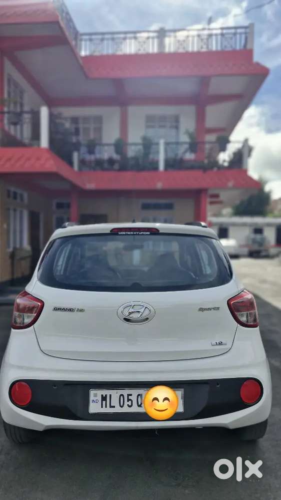 Hyundai Grand I10 2018 Petrol 65400 Km Driven