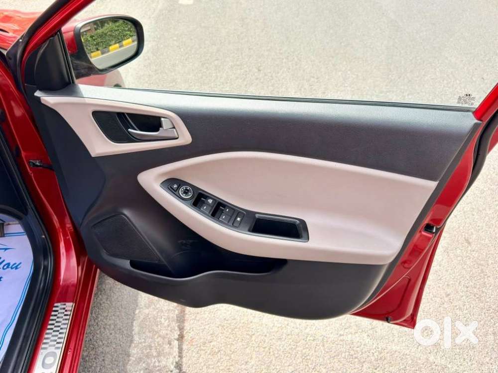 Hyundai I20 Petrol Asta Option, 2018, Petrol