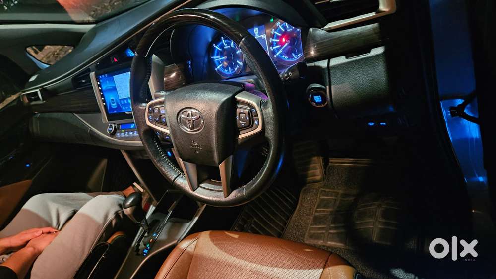 Toyota Innova Crysta [2020-ongoing] 2.4 Zx At 7 Str, 2022, Diesel