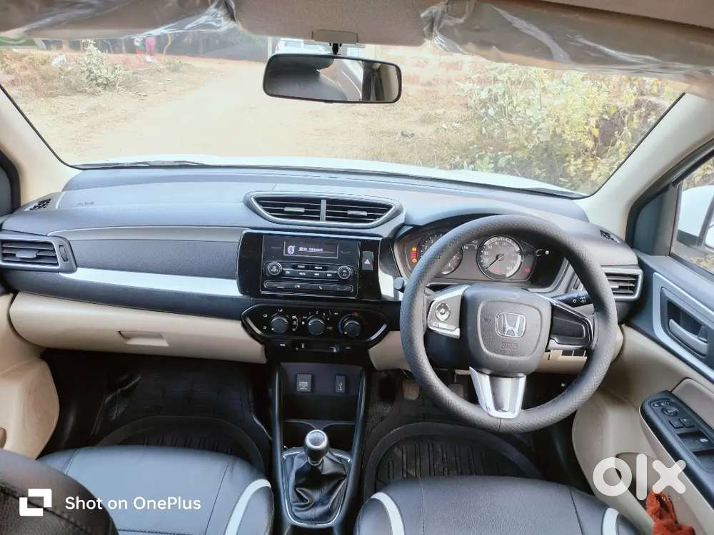 Honda Amaze 2023 Petrol Well Maintained