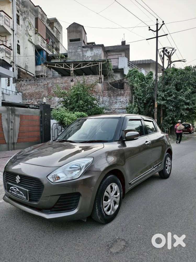 Maruti Suzuki Swift Vxi + Manual, 2020, Petrol