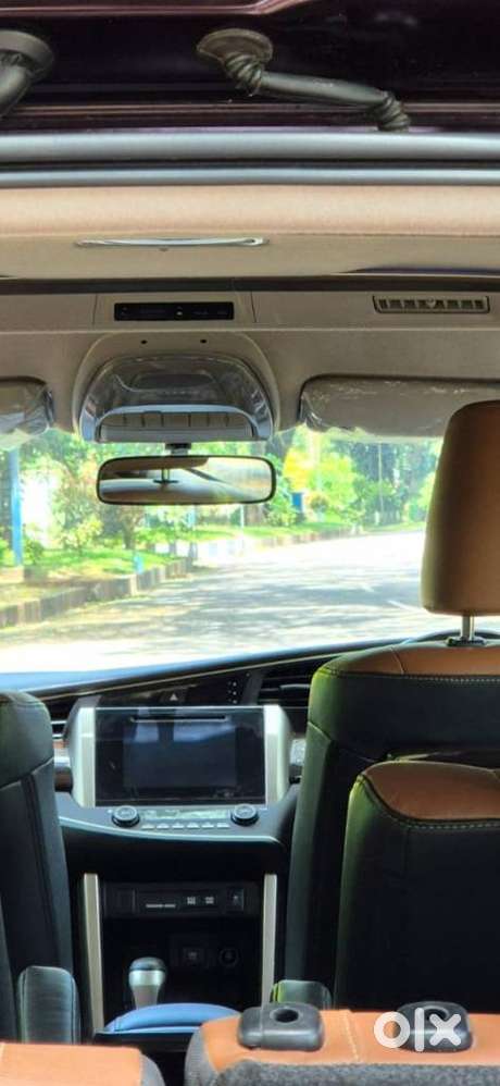 Toyota Innova Crysta 2.8z Automatic, 2019, Diesel