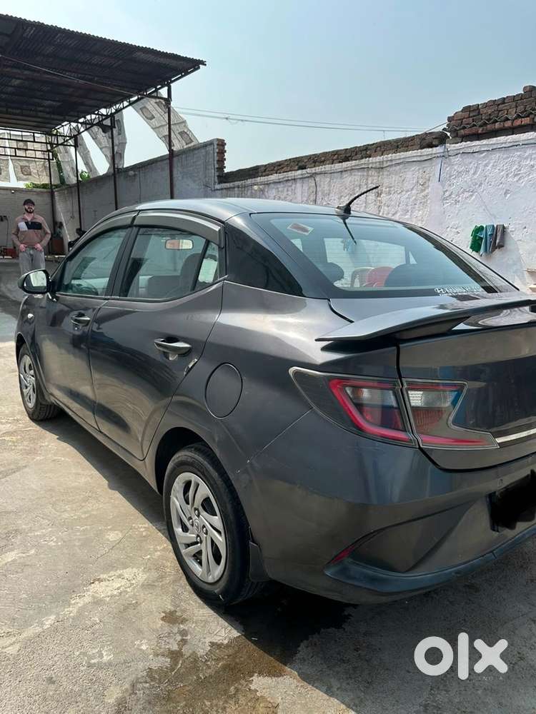 Hyundai Aura Cng 2021