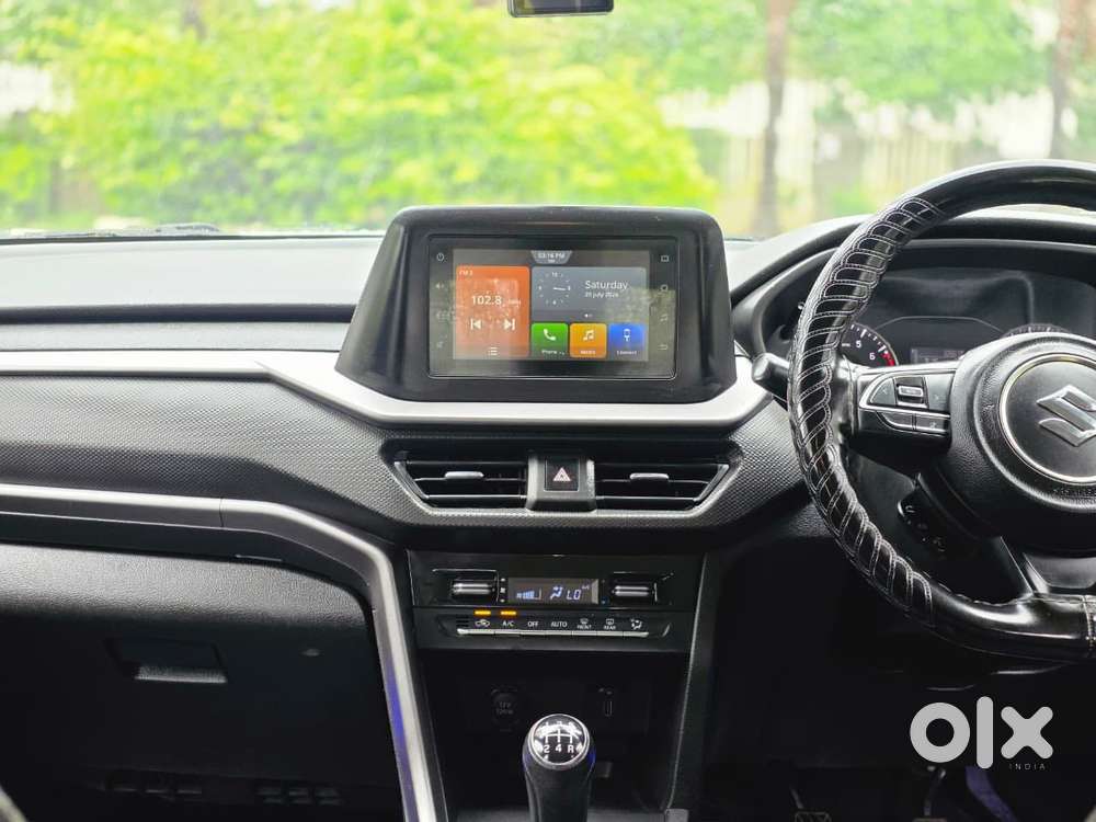 Maruti Suzuki Brezza 1.5 Vxi Cng, 2023, Cng & Hybrids