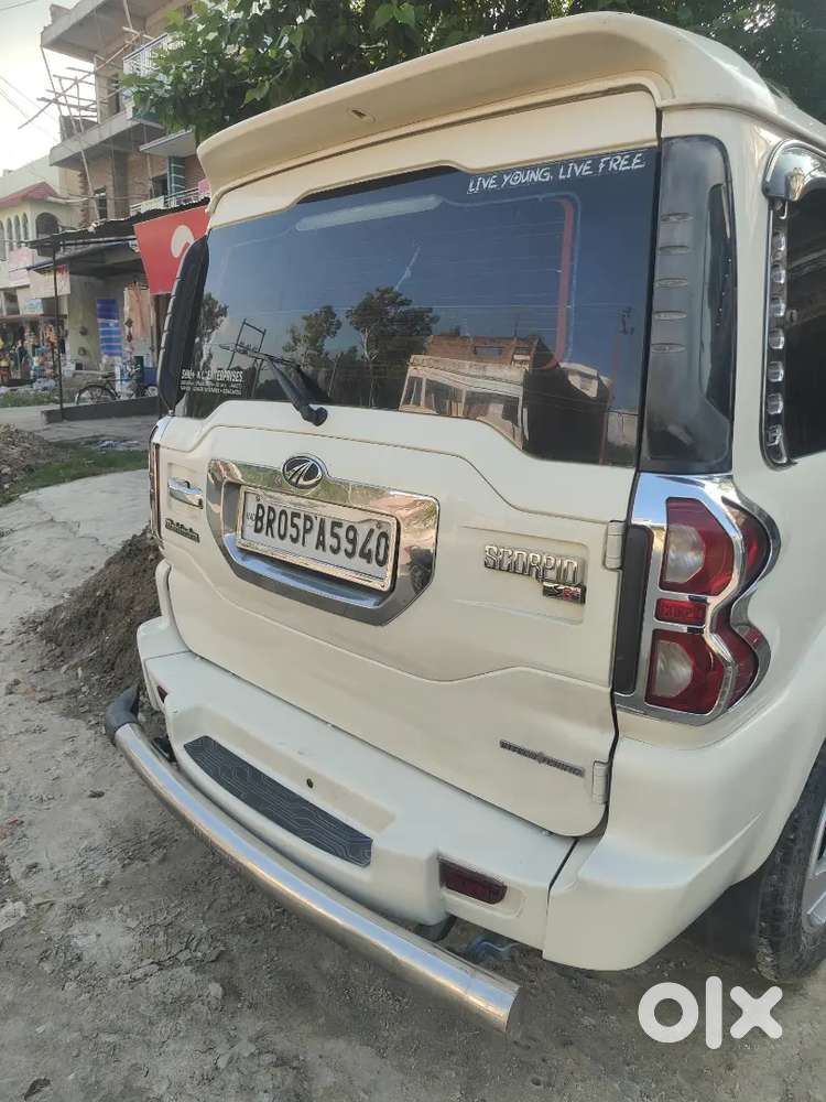 Mahindra Scorpio 2017 डीज़ल