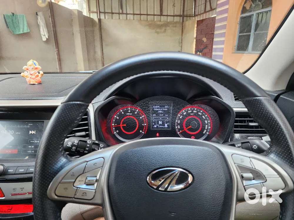Mahindra Xuv300 2021 Petrol 27500 Km Driven