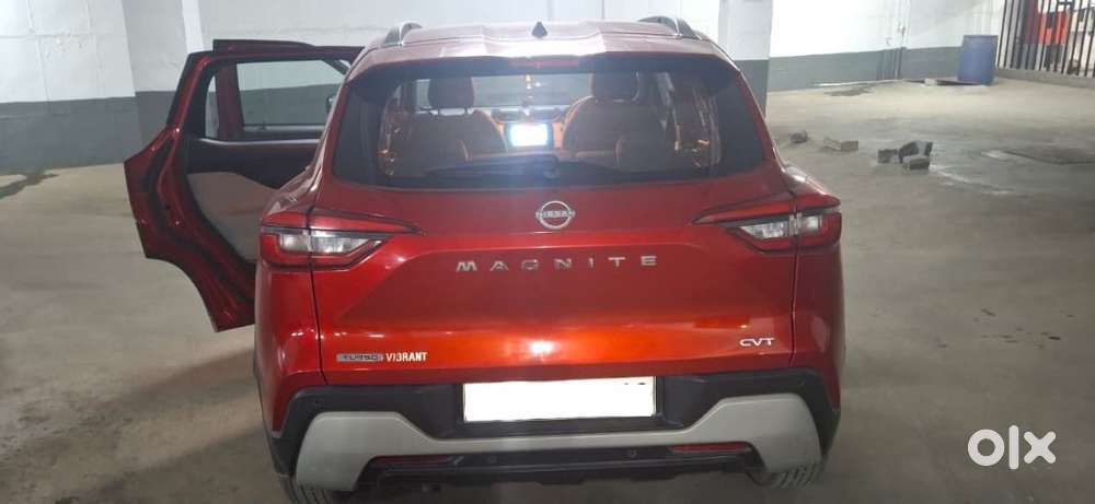 Nissan Magnite 1.0 Xv Turbo Cvt, 2022, Petrol