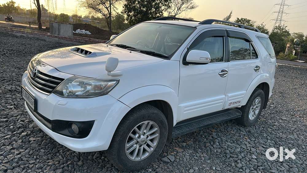 Toyota Fortuner 2013 Diesel Well Maintained