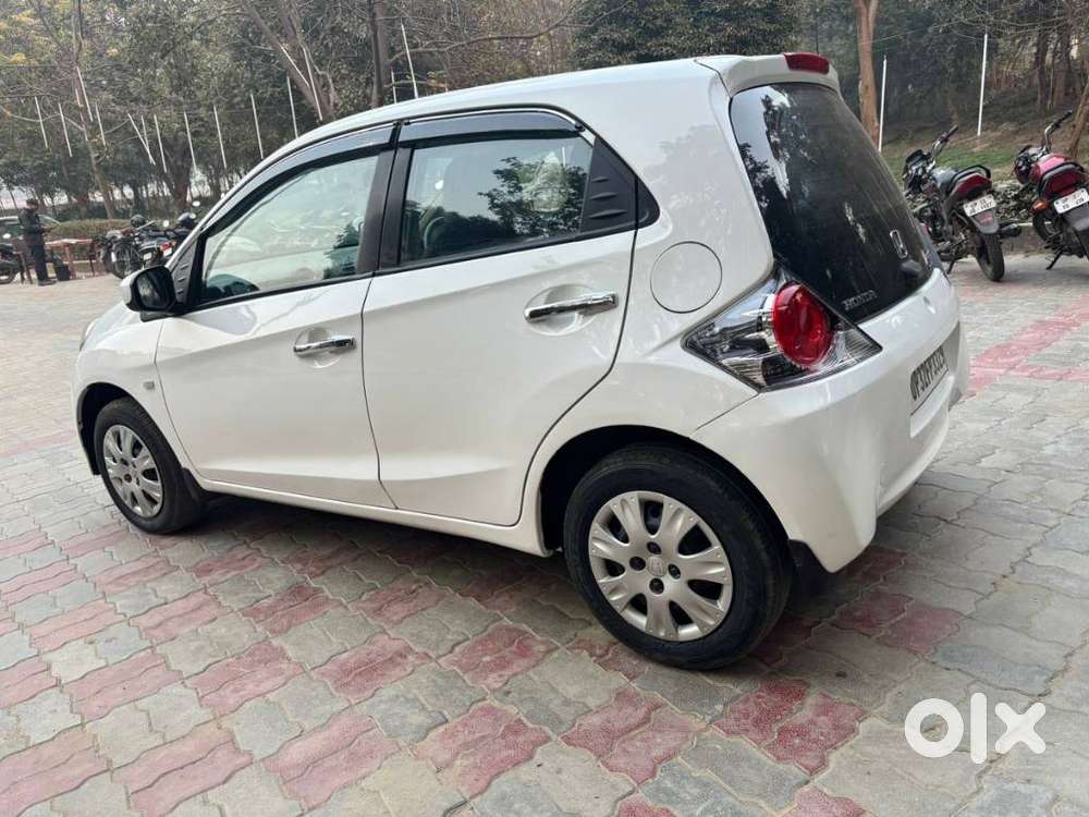 Honda Brio, 2014, Petrol