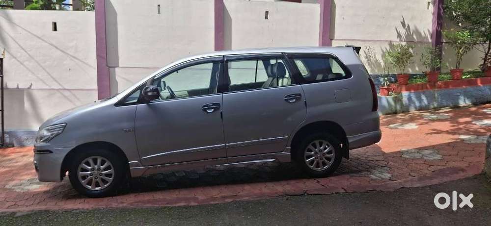Toyota Innova 2.5 V 7 Str, 2013, Diesel