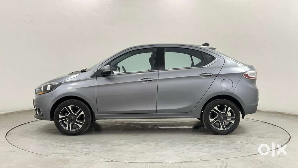 Tata Tigor Xza, 2018, Petrol
