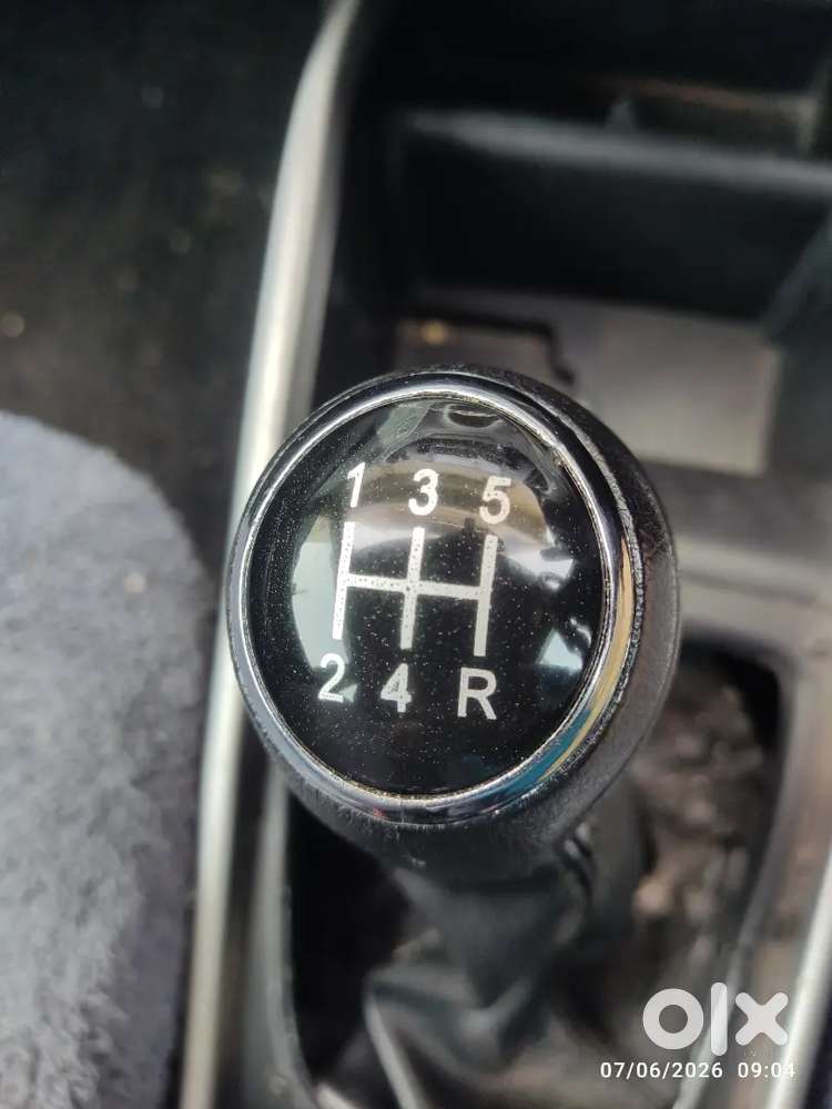 Very Good Condition Car Single Hand Used 25 Kmpl Milege