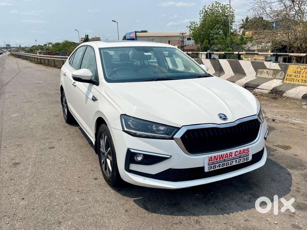 Skoda Slavia 1.0 Tsi Style, 2022, Petrol