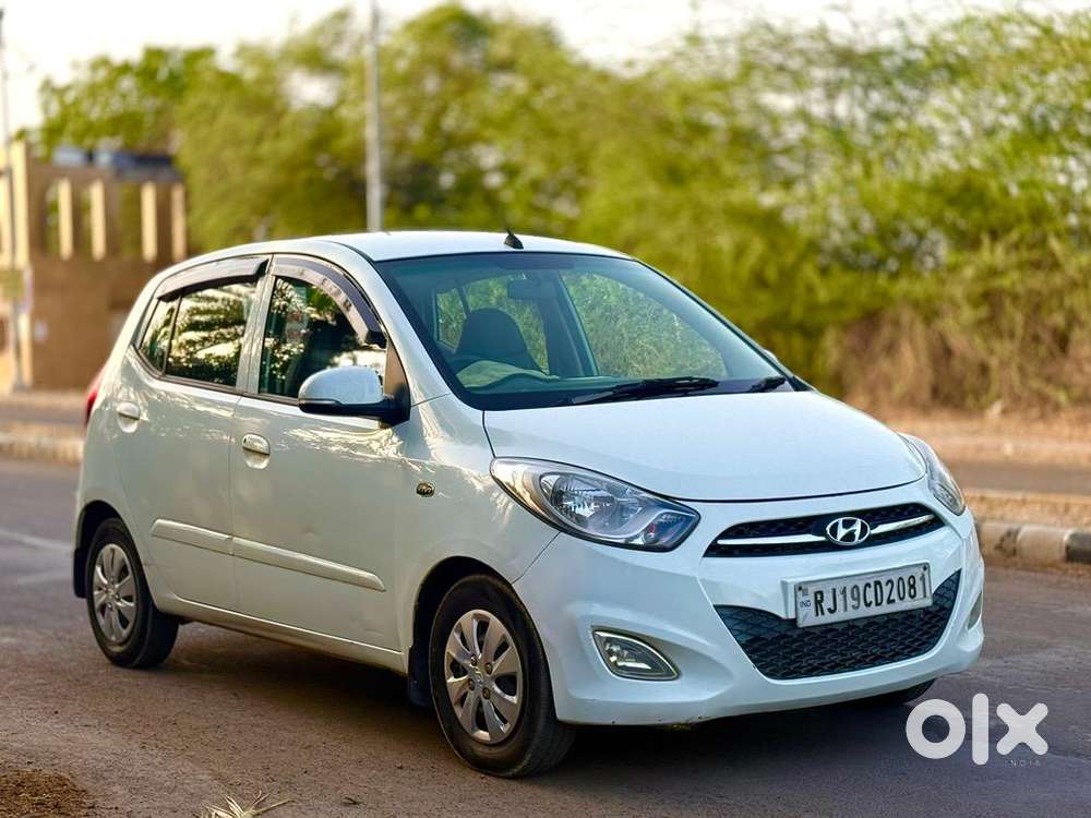 I10 1.2 Sportz 2012 Best Condition