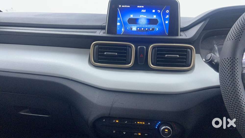 Tata Punch Accomplished Amt Sunroof, 2024, Petrol