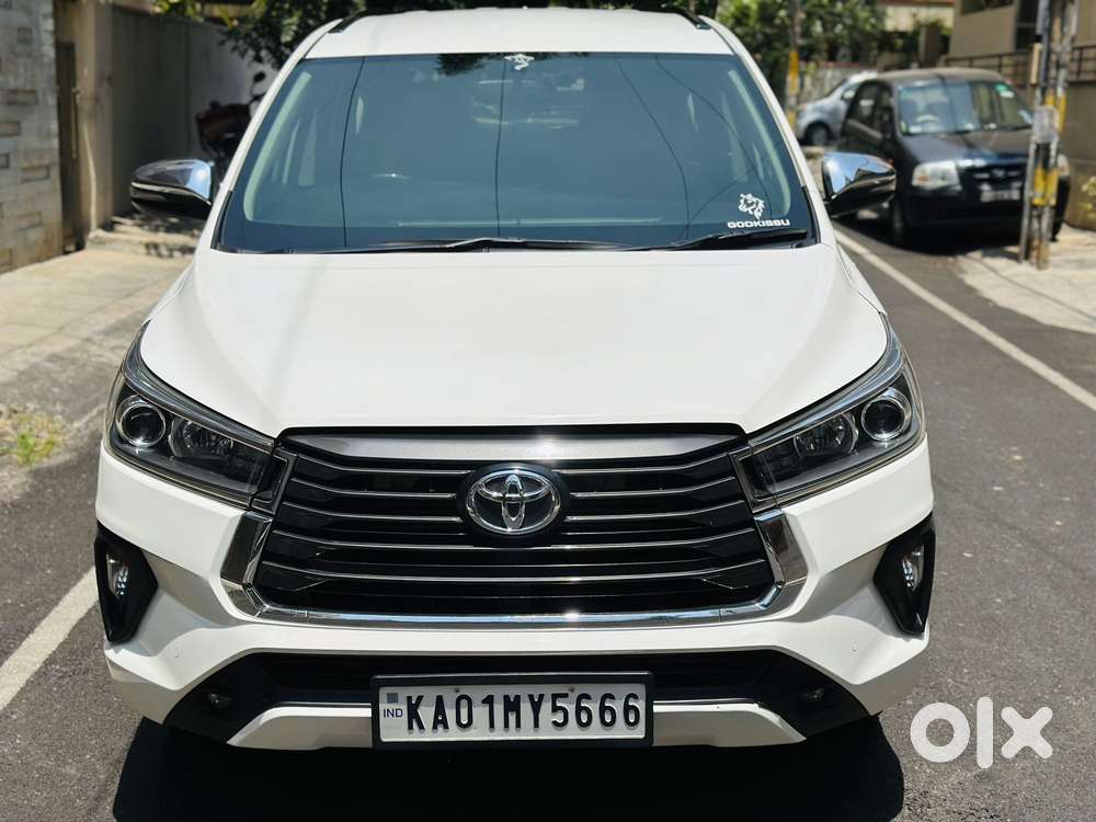Toyota Innova Crysta 2.4 Z 7 Str, 2022, Diesel