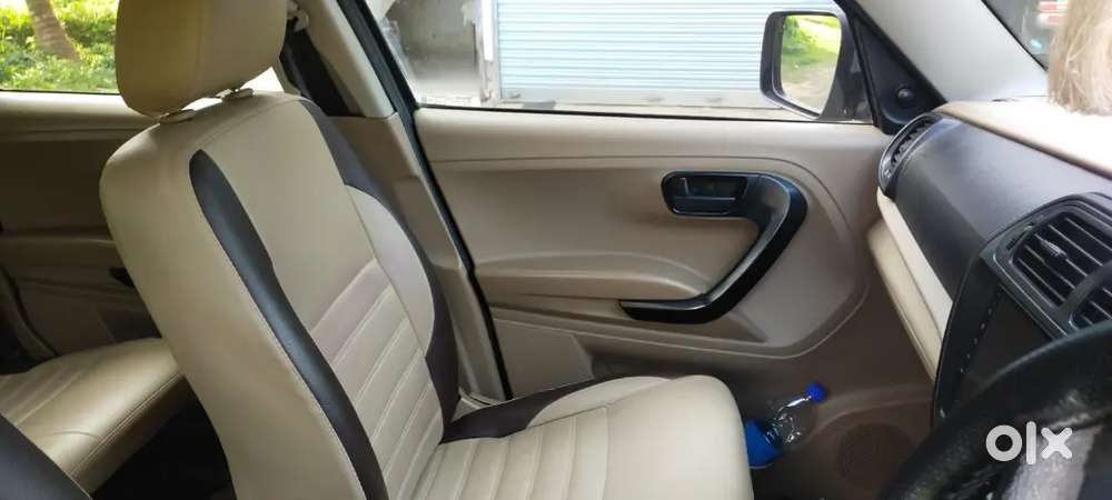 Tuv 300 T4+ 2016 Diesel