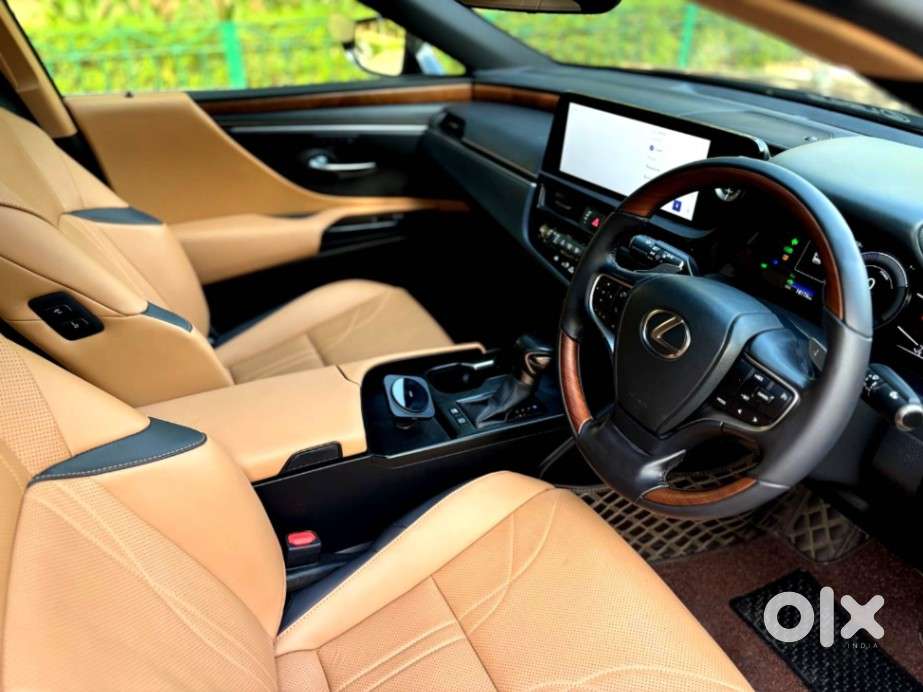 Lexus Es 300h, 2025, Petrol