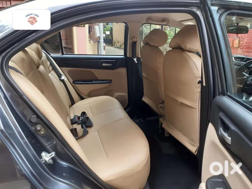 Honda Amaze 2nd Gen Vx, 2022, Petrol