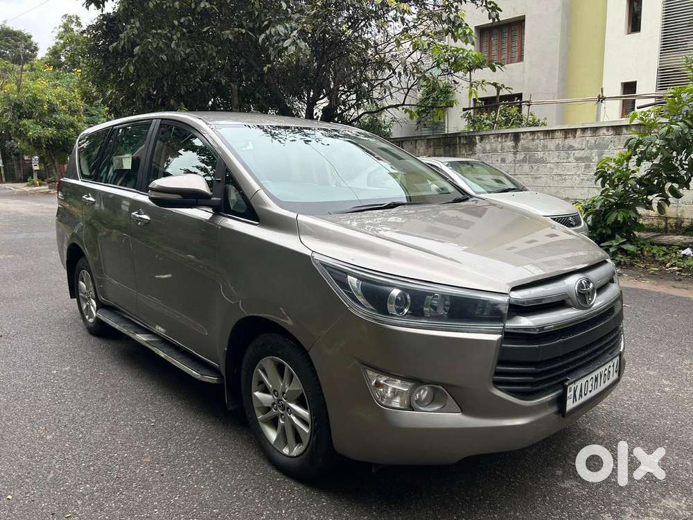 Toyota Innova Crysta 2.4 Vx Mt, 2016, Diesel