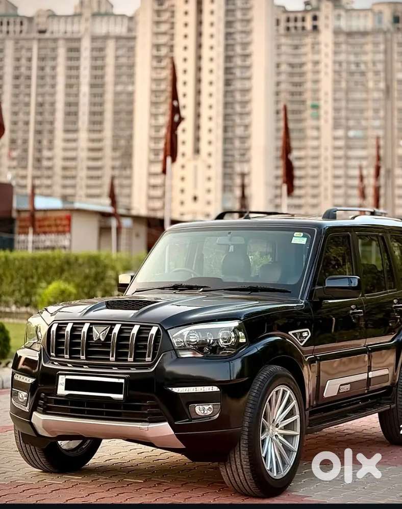 Mahindra Scorpio Classic 2023