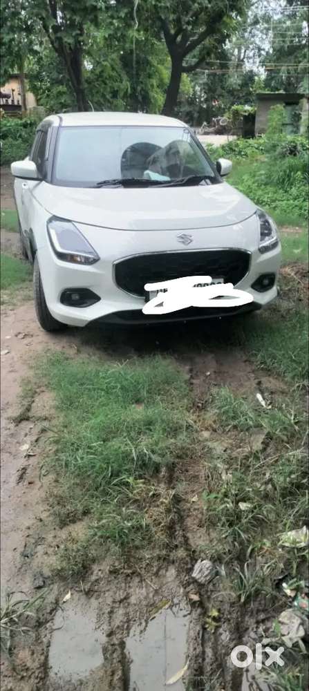 Maruti Suzuki New-gen Swift 2024 Petrol 4500 Km Driven