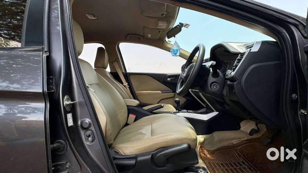 Honda City I-vtec V, 2017, Petrol