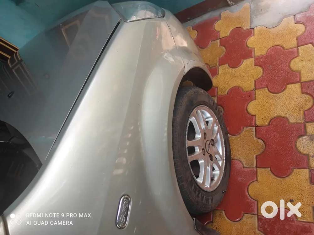 Ford Fiesta Well Maintained Difence Personal 65000km Driven Only