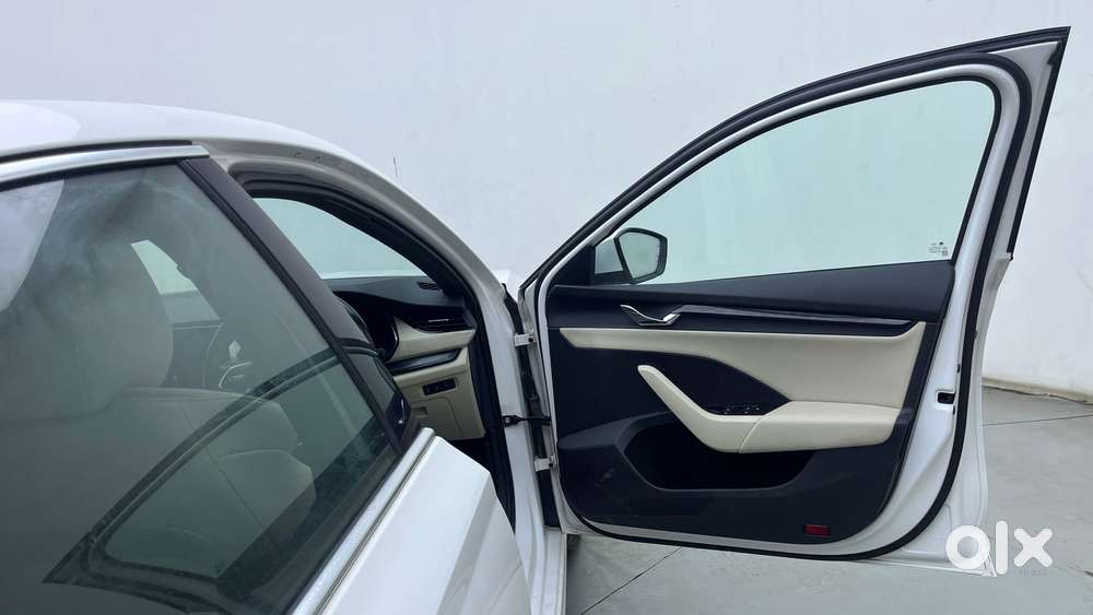 Skoda Octavia 2.0 Tdi Mt Style, 2022, Petrol