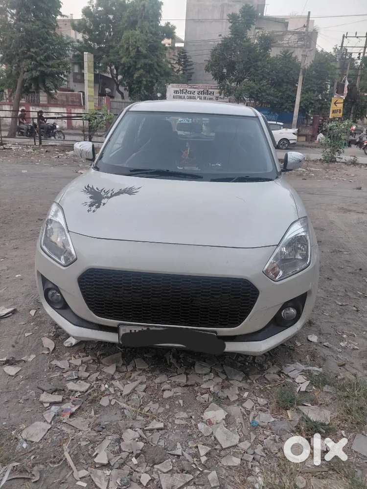 Swift Maruti Suzuki 2021 Petrol 70000 Km