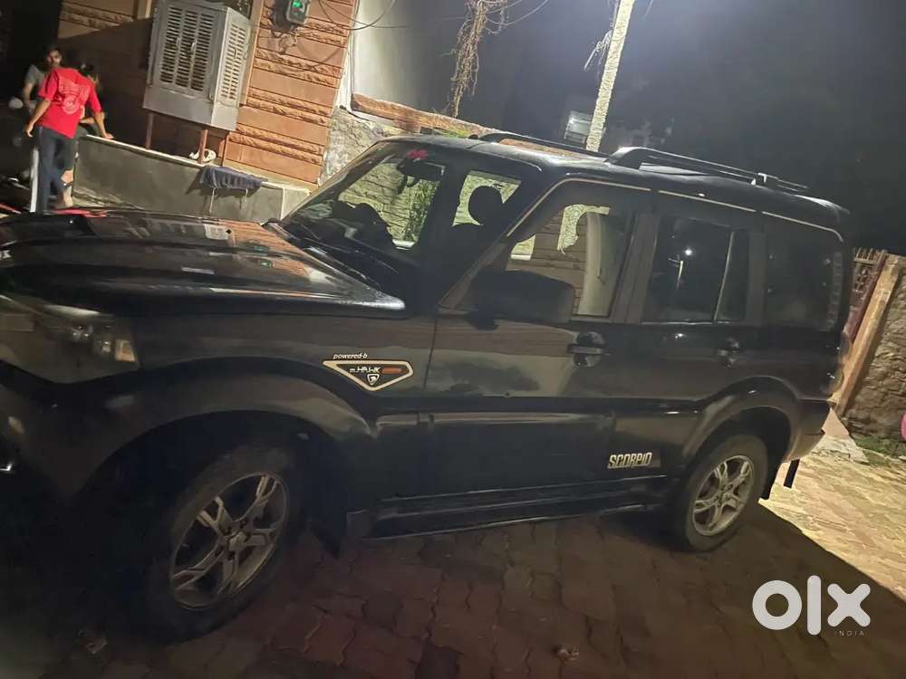 Mahindra Scorpio Diesel 2016 November