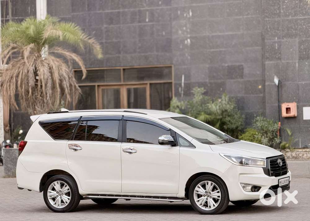 Toyota Innova Crysta 2.4 Z 7 Str, 2019, Diesel
